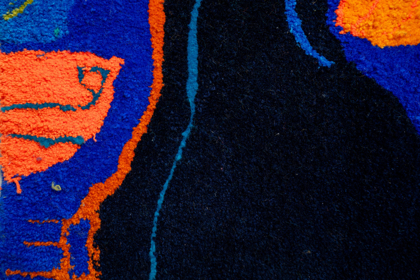 MEDIUM RUG: Sway Swirl Rug 2.5ft x 4ft